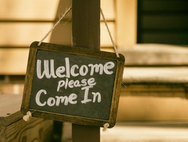 Using Introductory Videos in Your Courses